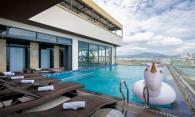 Khách Sạn Miracle Luxury Nha Trang