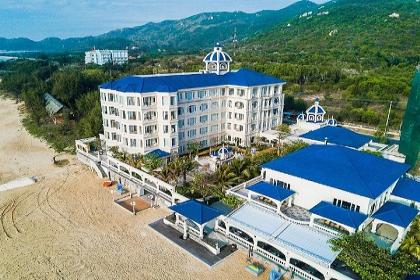 Lan Rừng Resort & Spa Phước Hải Beach